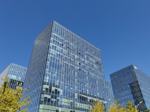 武漢世茂錦繡長江C3-2地塊地下防火卷簾門工程